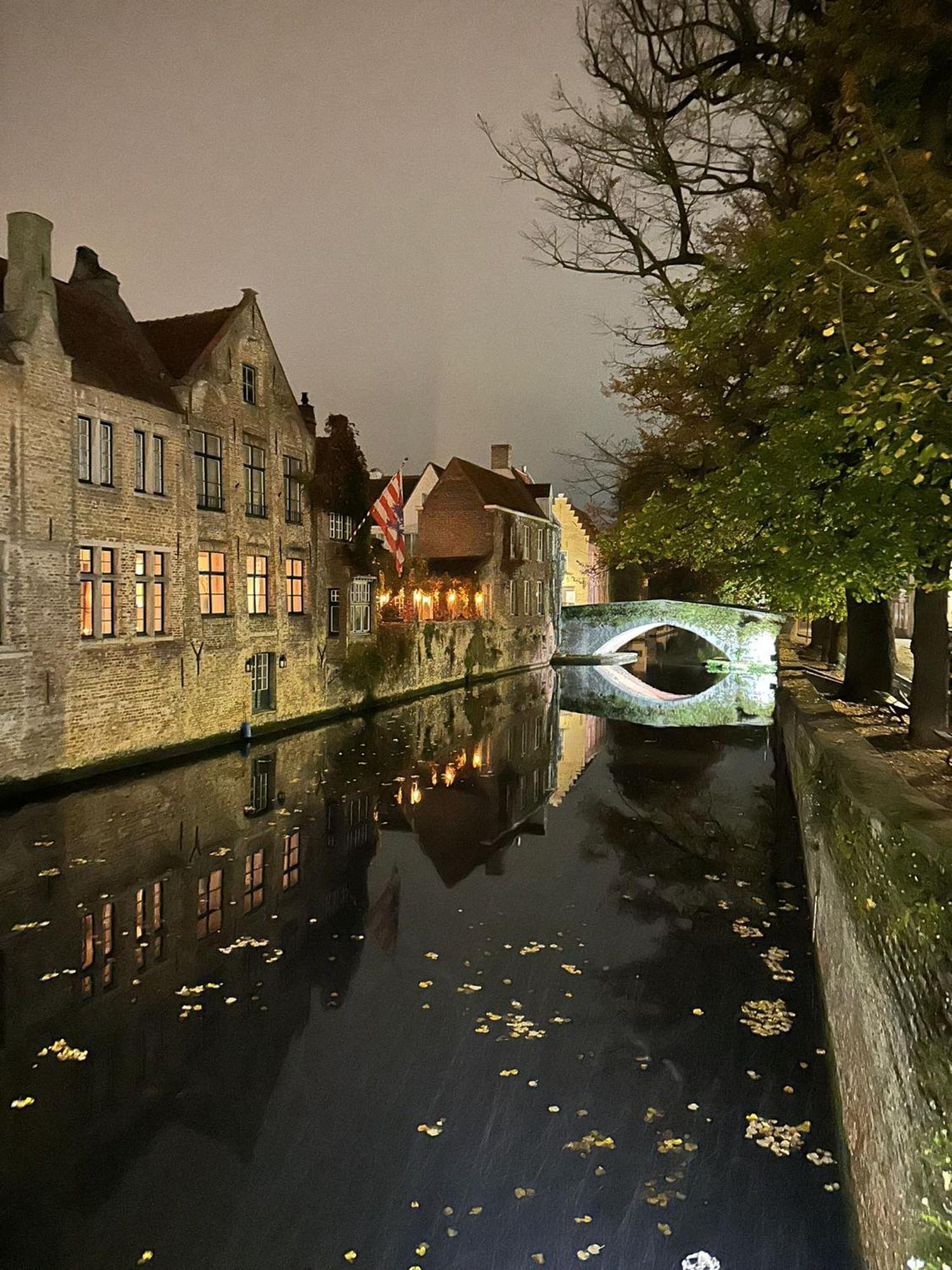 B&B Anna9 Brugge Ngoại thất bức ảnh