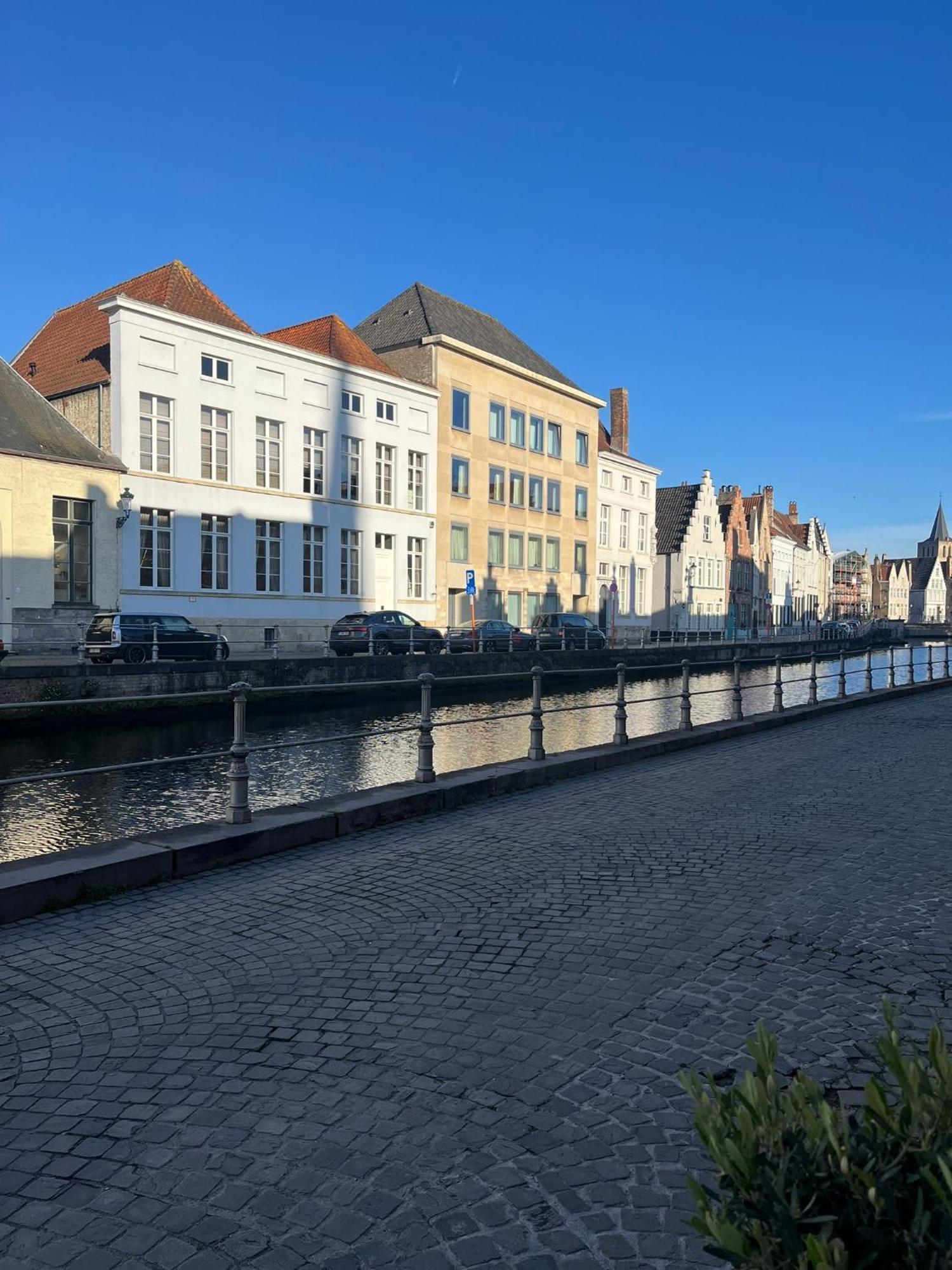 B&B Anna9 Brugge Ngoại thất bức ảnh